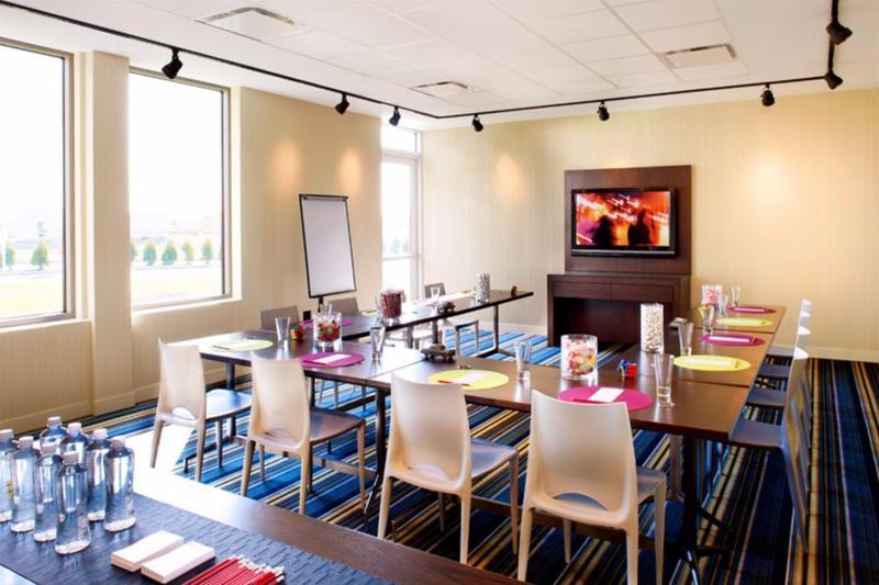 Vivanta Ahmedabad Sg Highway Ngoại thất bức ảnh